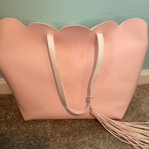 Pink tote